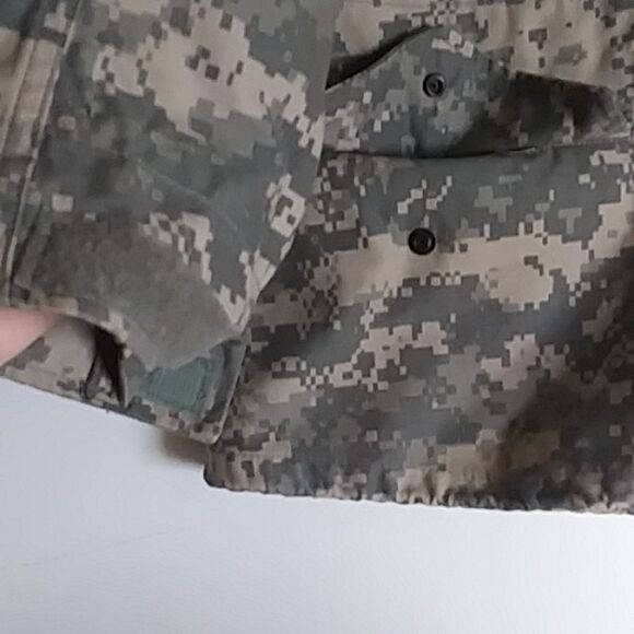 GI M-65 Field Jacket ACU Digital Camo Universal Pattern Fits Women's Large Well - Picture 7 of 12